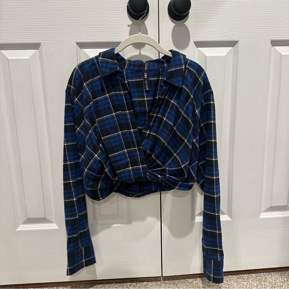 Zara Knot Front Cropped Flannel